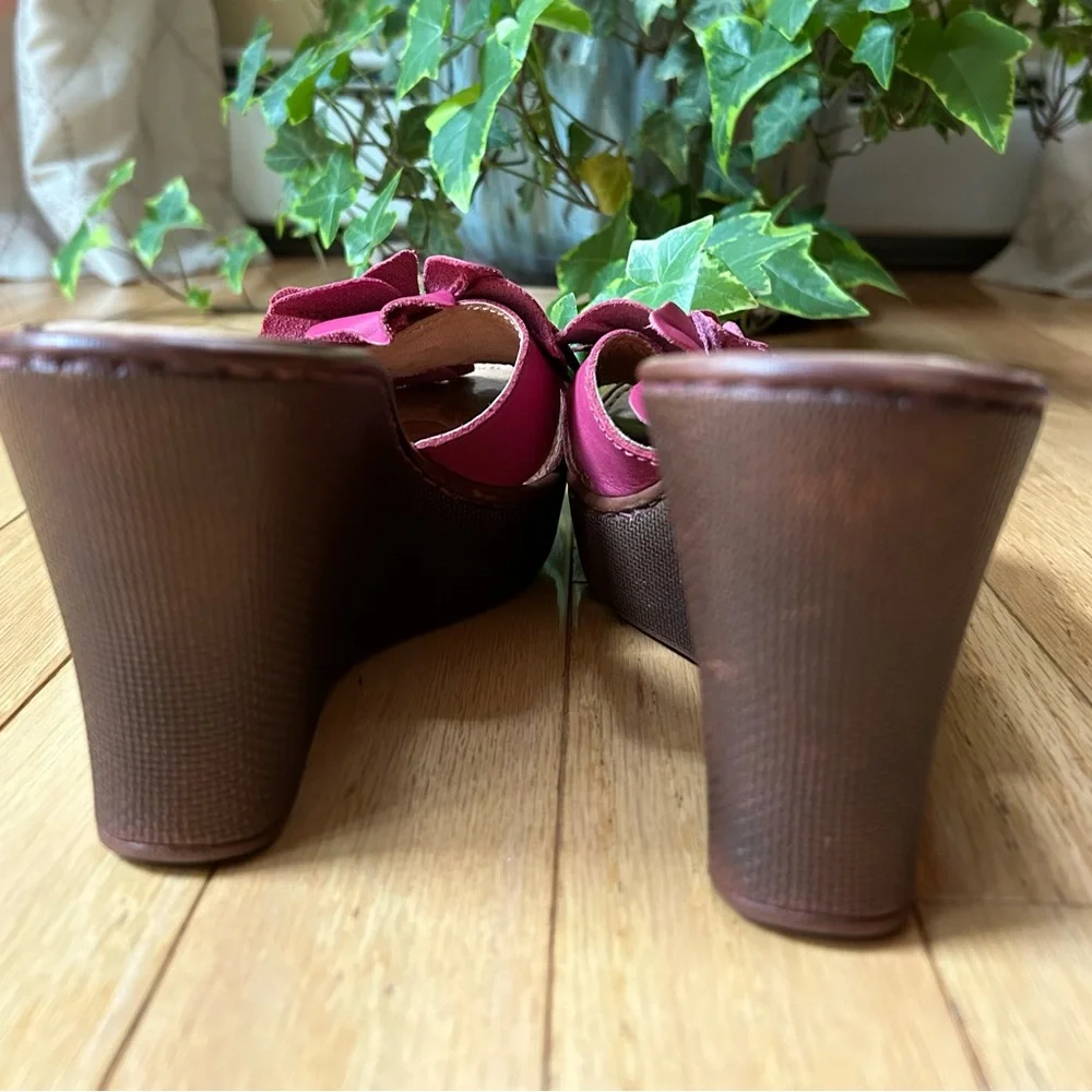 Born Leather Sandals - Picture 4 of 5